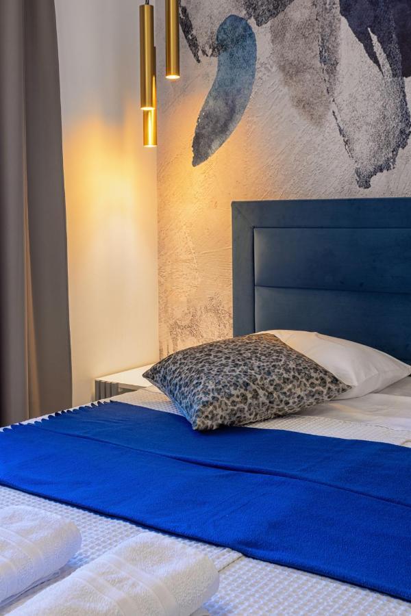 Villa Capitis In The Center- Exclusive Apartment Hvar Town Exterior photo