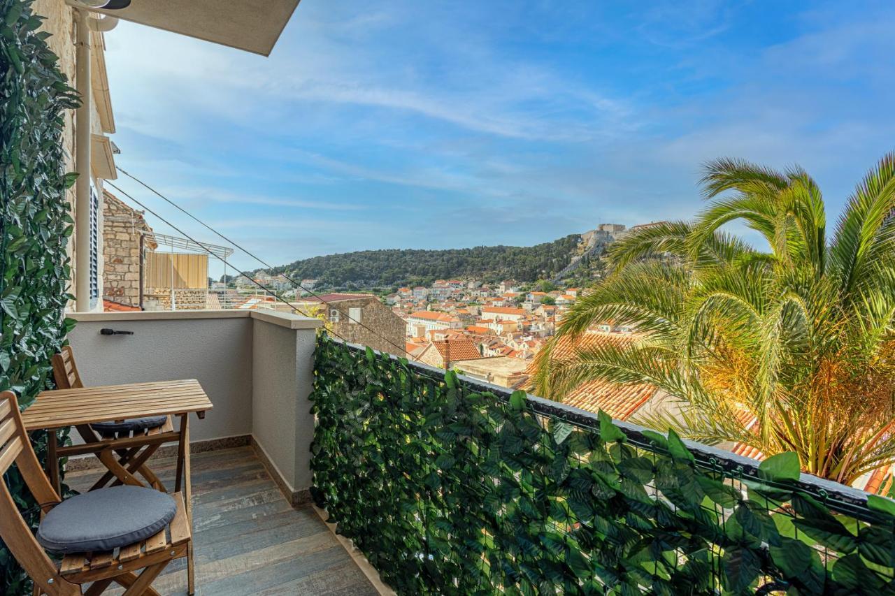 Villa Capitis In The Center- Exclusive Apartment Hvar Town Exterior photo