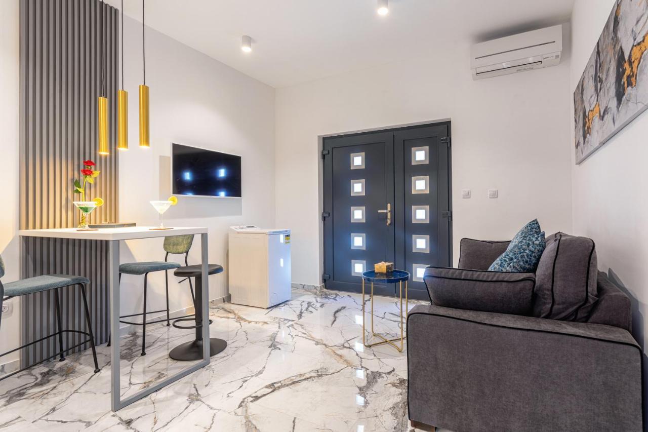 Villa Capitis In The Center- Exclusive Apartment Hvar Town Exterior photo